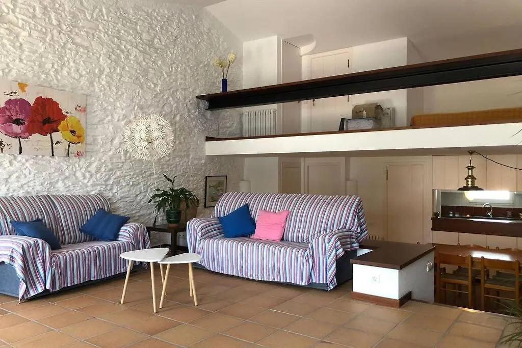 Roques - Casa En Primera Linea De Mar En カダケス スペイン