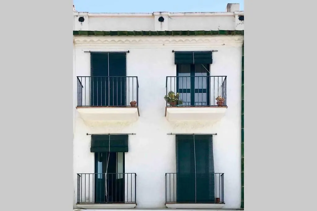 Roques - Casa En Primera Linea De Mar En カダケス 0*,  スペイン