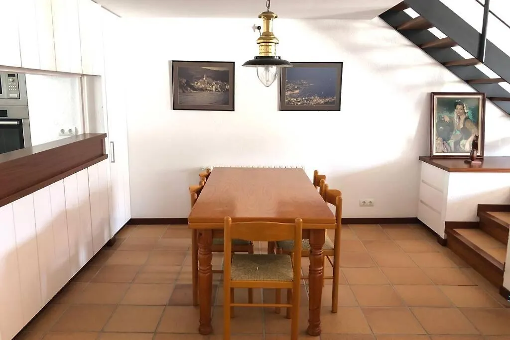 Roques - Casa En Primera Linea De Mar En Cadaques 0*,